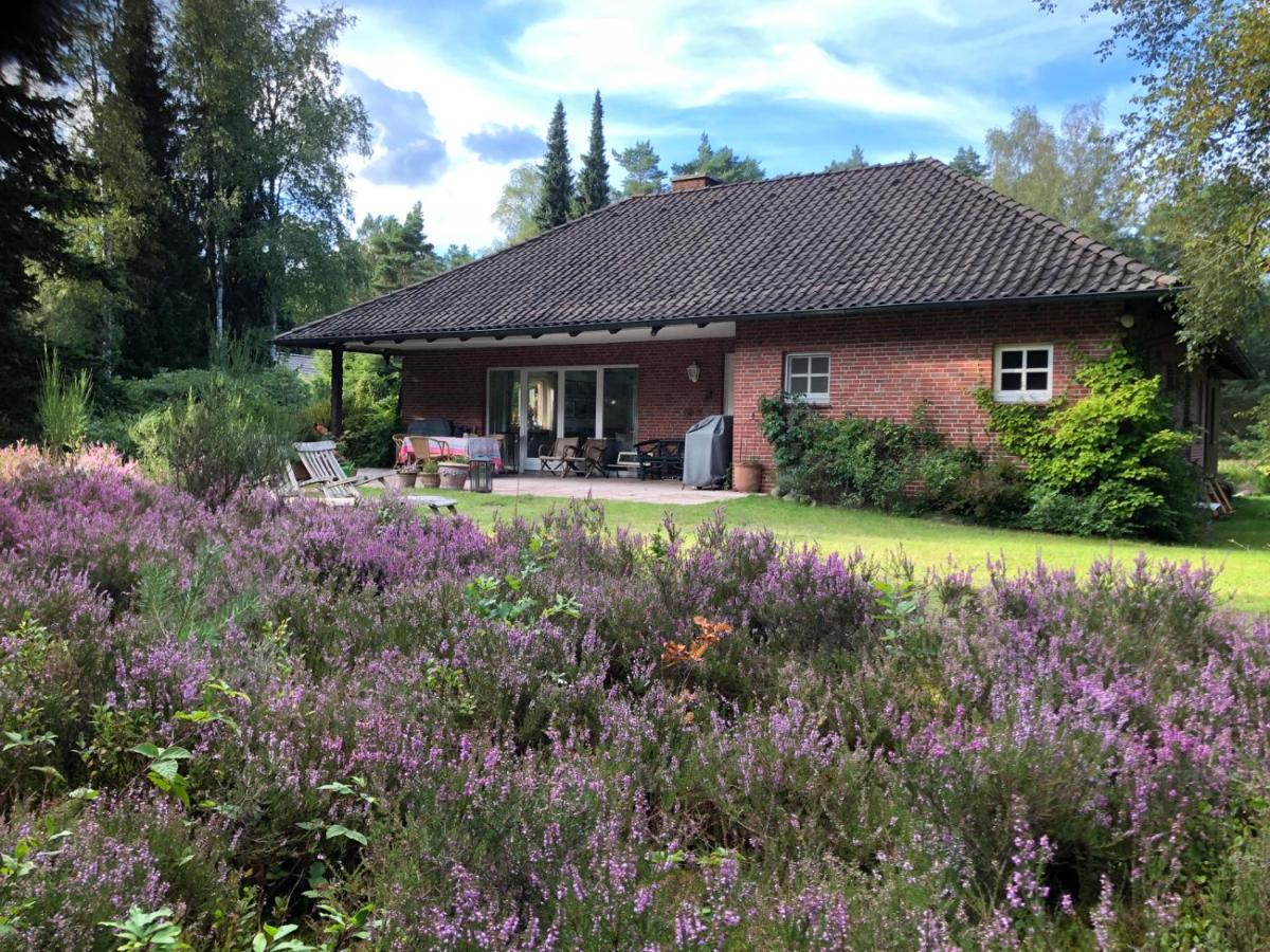 Landhaus Mitten In Der Lueneburger Heide Undeloh Bagian luar foto